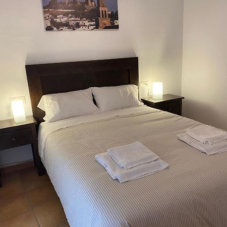Apartamento Puerta Del Perdon Constantina Dış mekan fotoğraf