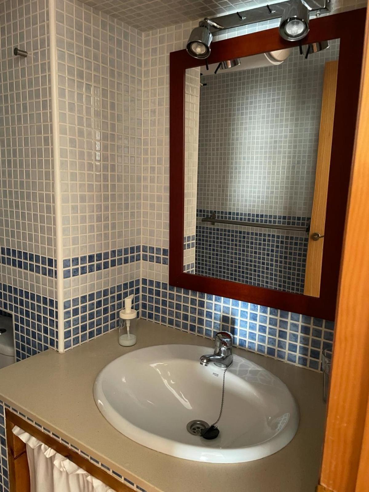 Apartamento Puerta Del Perdon Constantina Dış mekan fotoğraf