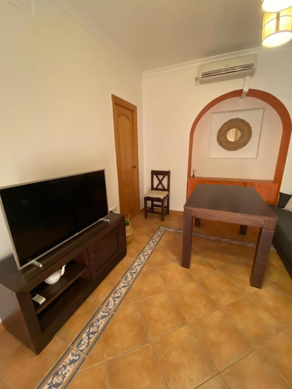 Apartamento Puerta Del Perdon Constantina Dış mekan fotoğraf